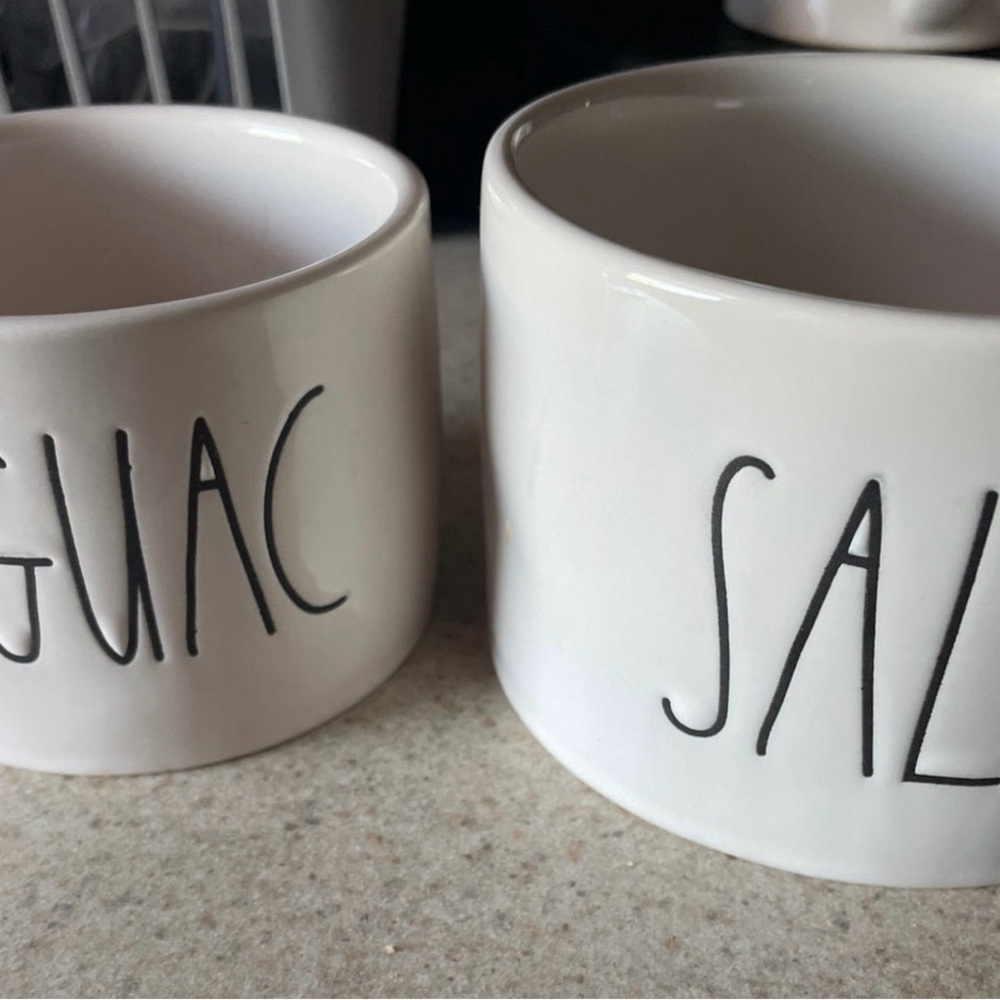 Rae Dunn Salsa bowls